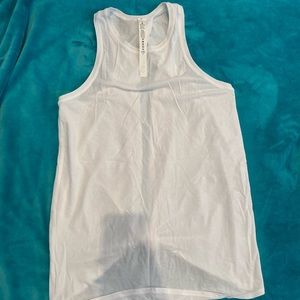 Lululemon workout top bundle size 4